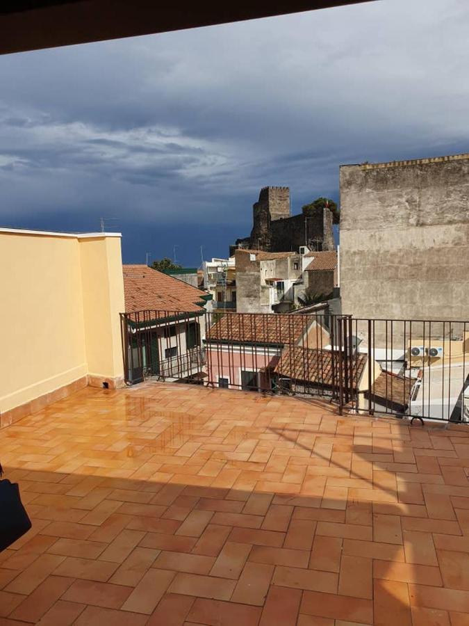 Apartamento Charme In Aci Castello Exterior foto